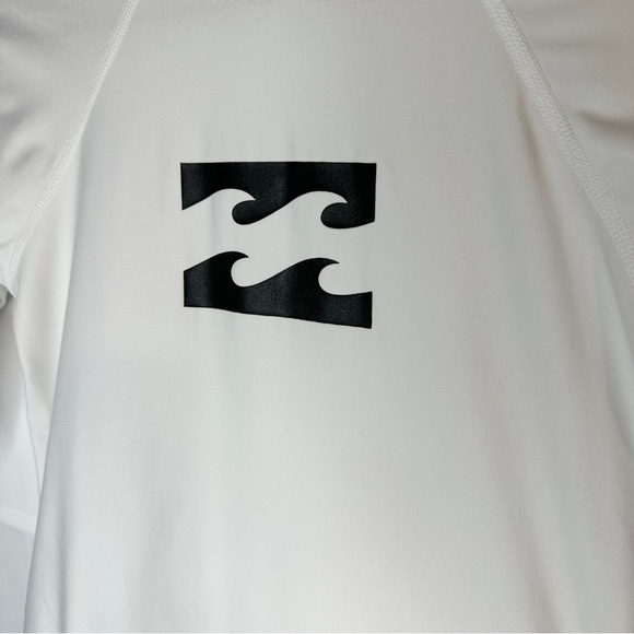 Billabong Boys Performance Fit Surf 50 UPF Rash Guard Shirt White Short Sleeve - Picture 7 of 7